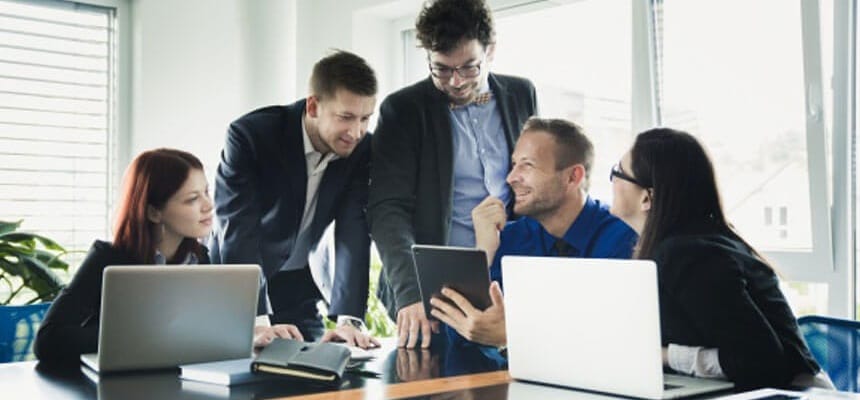 ✨ Lundi Créatif : Commencer la Semaine avec Énergie et Vision